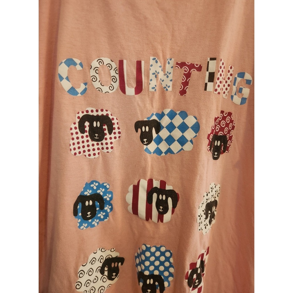 Vintage Womens Single Stitch Pink Counting Patterned Sheep Shirt OSFA - Picture 2 of 6